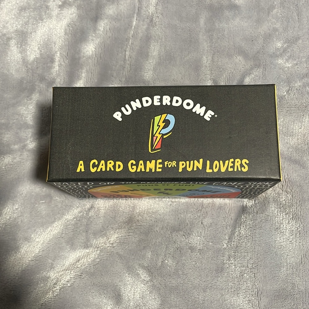 Brand new Punderdome card game - Picture 3 of 5